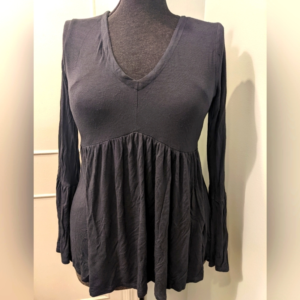 Cable & Gauge peasant top